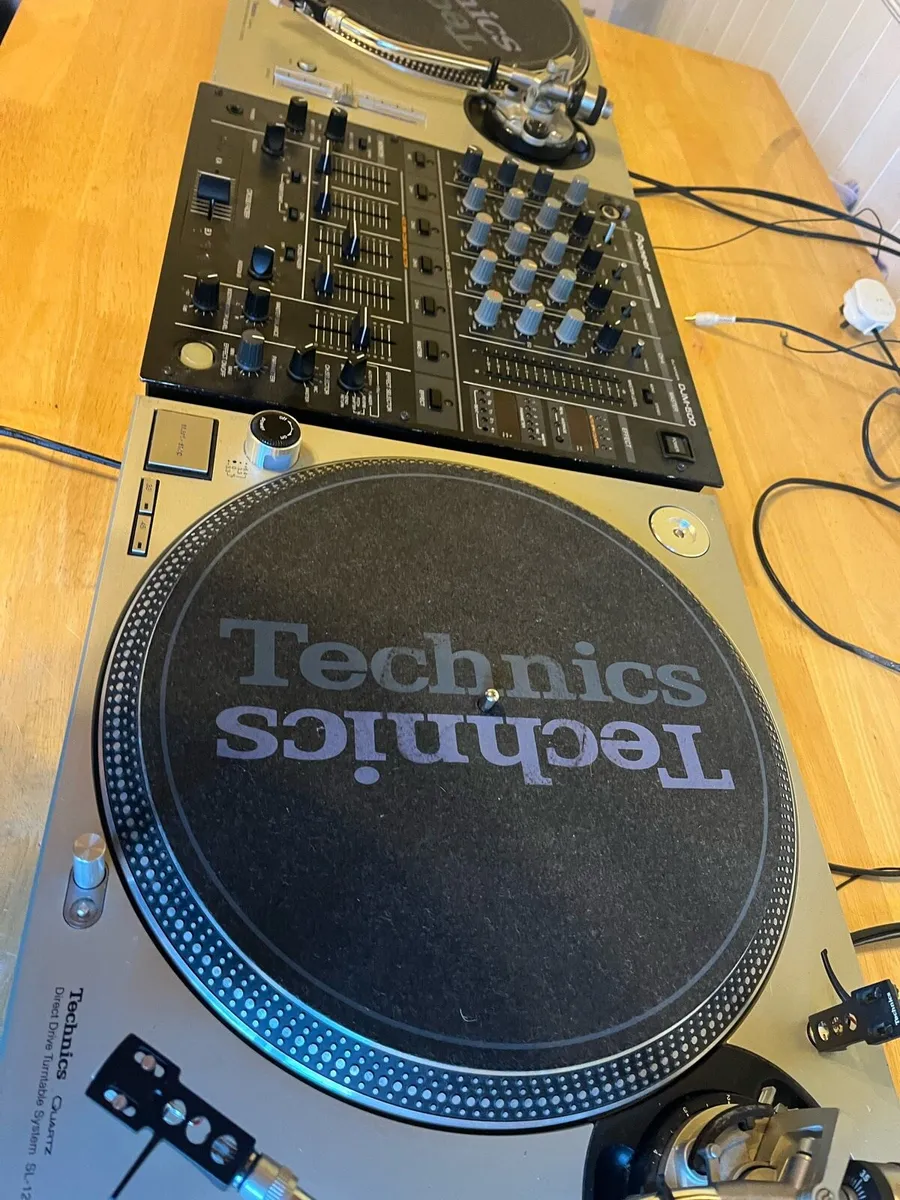 Technics SL1200 mk5 - Image 2
