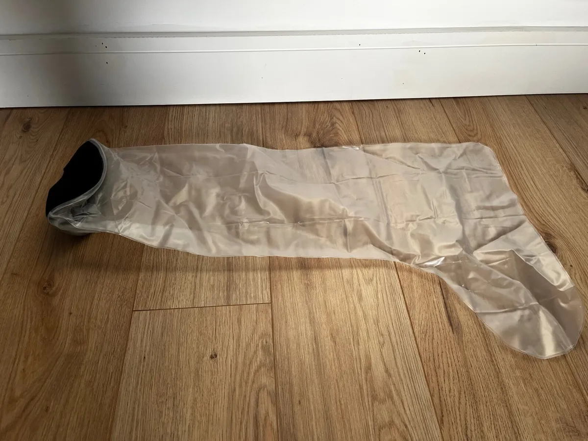 Knee scooter, shower stool and shower cast cover - Image 4