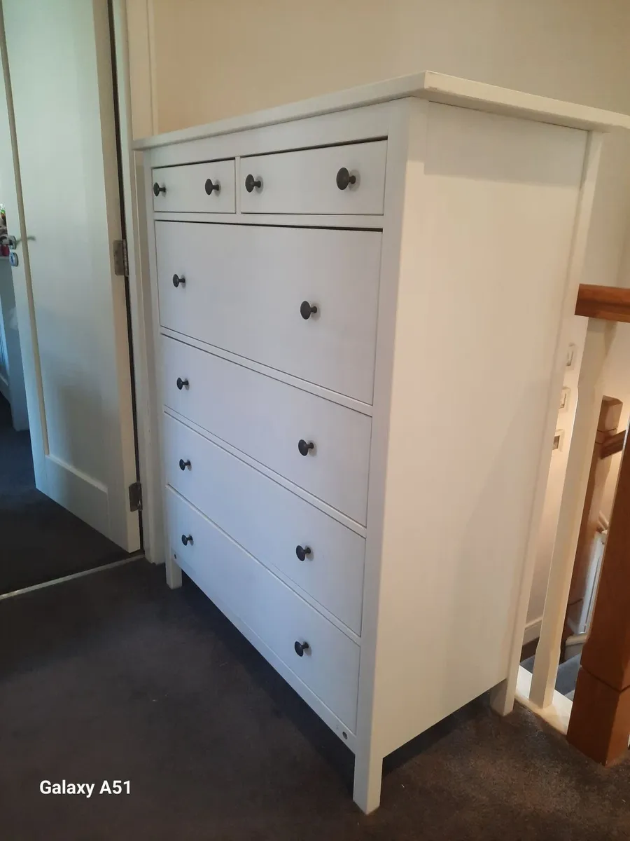 White Ikea Hemnes Chest of 6 Drawers - Image 2