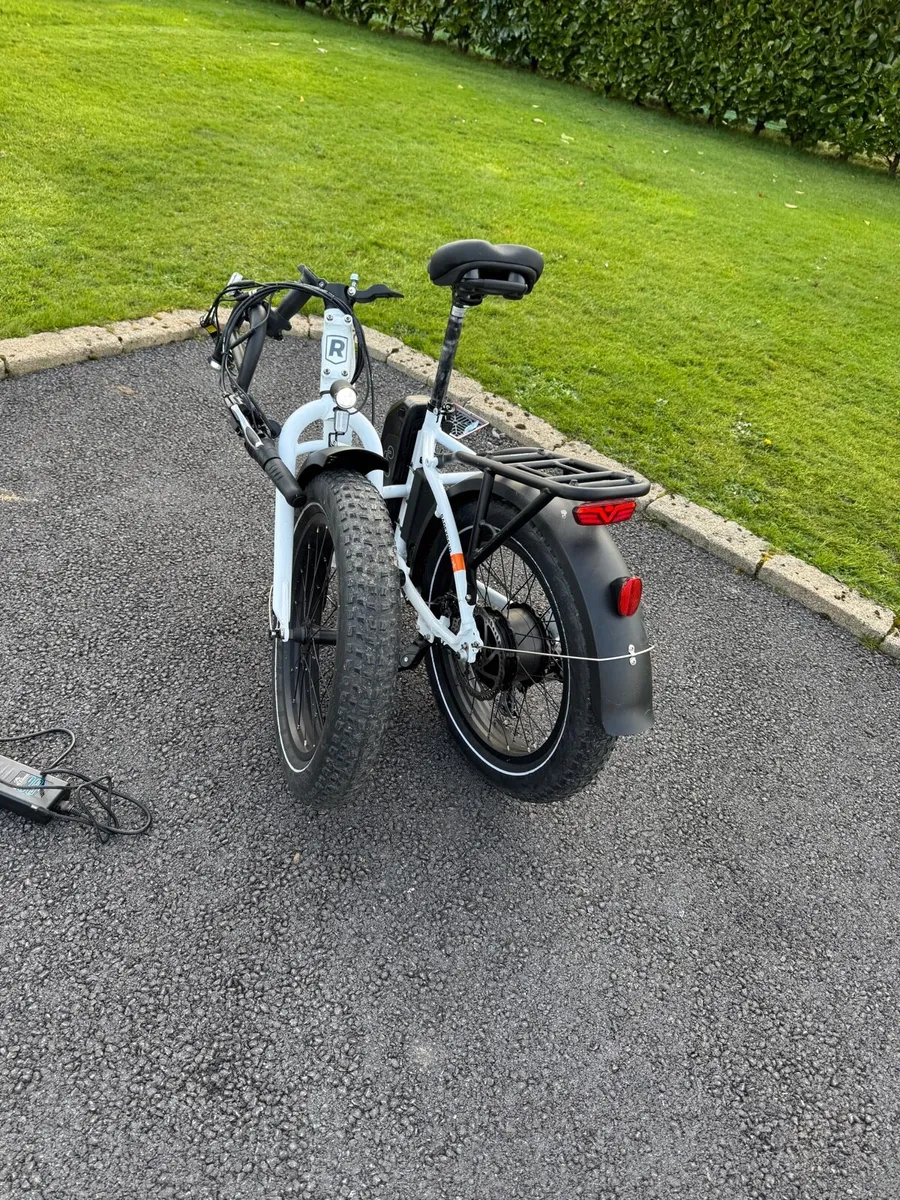 Radpower 5 Expand Folding Electric Bike - Image 4