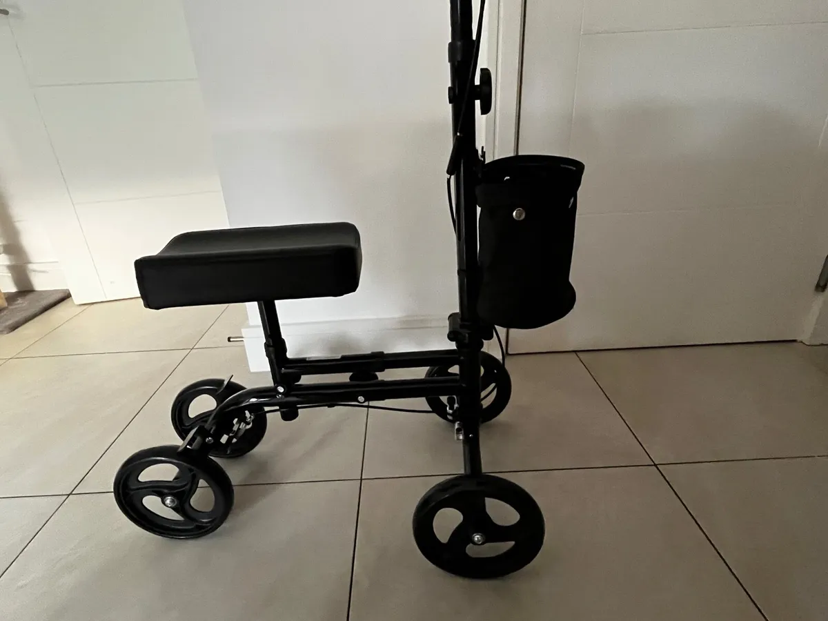 Knee scooter, shower stool and shower cast cover - Image 1