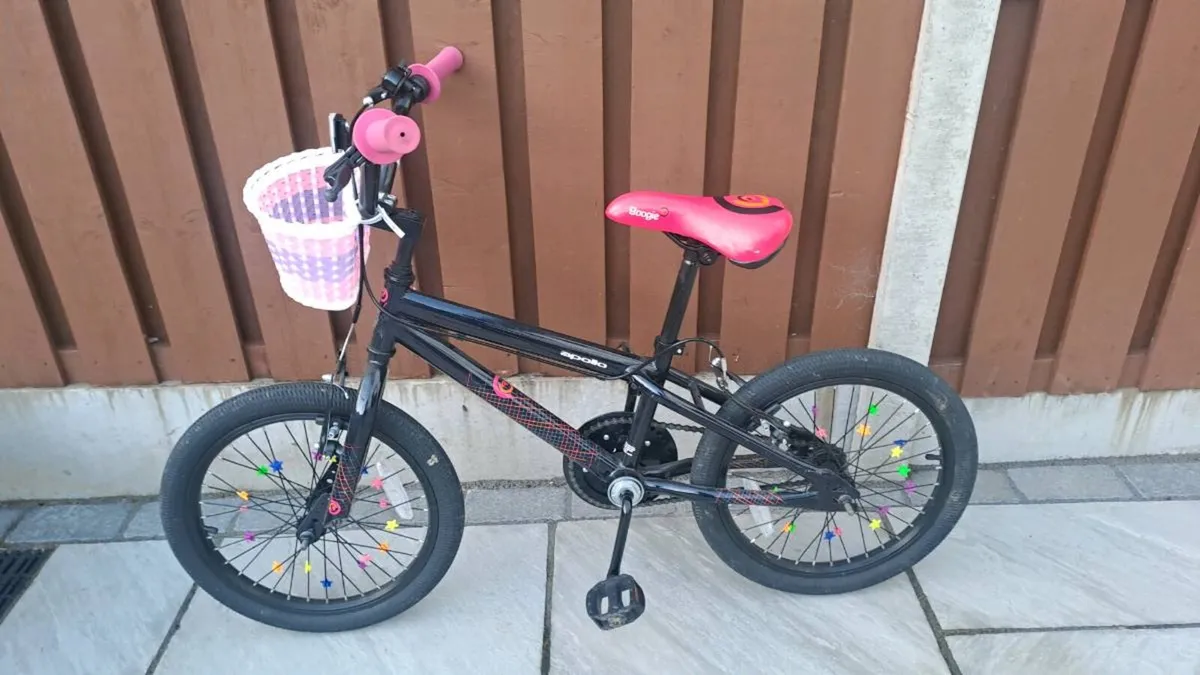 Kids bike - Image 1