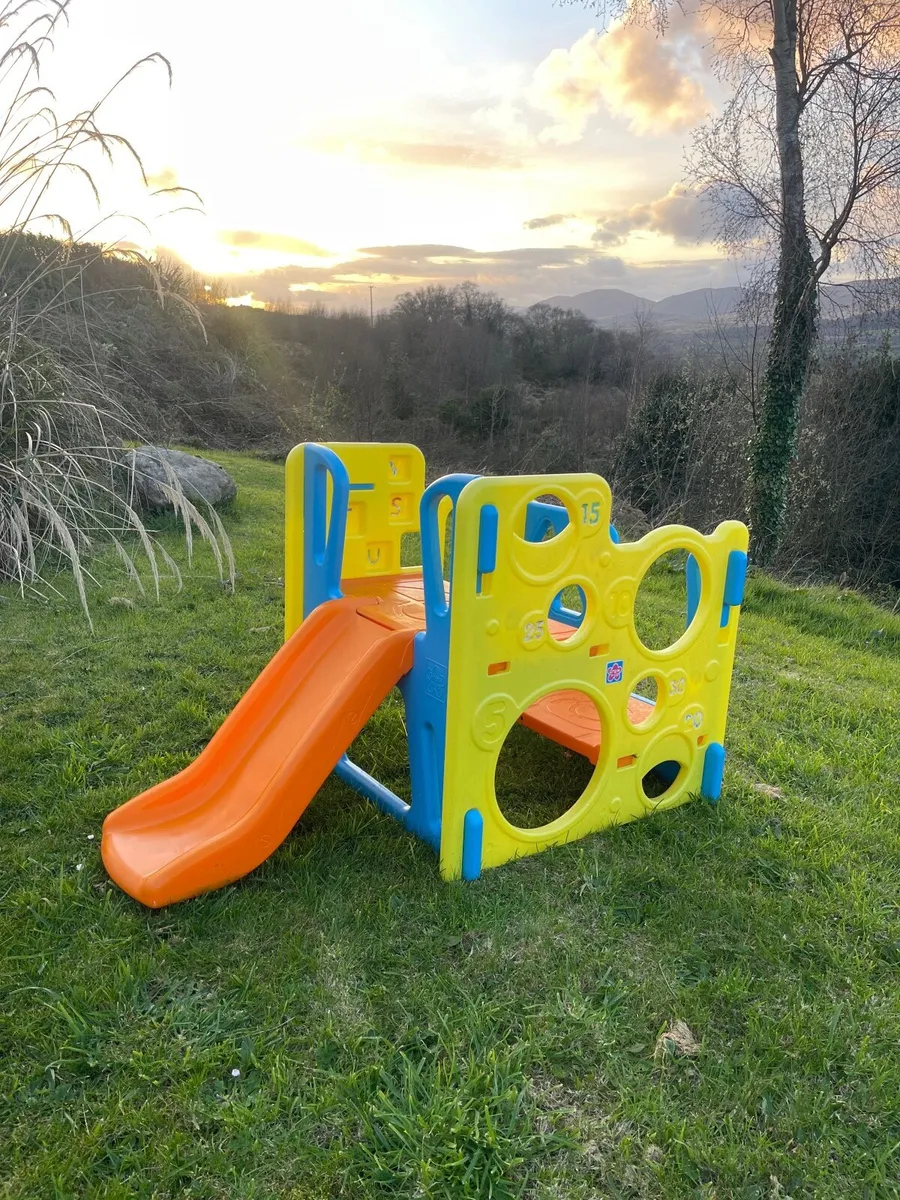 Children’s Fischer Price slide - Image 1