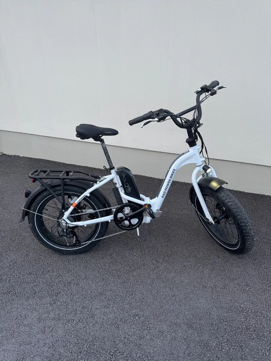 Radpower 5 Expand Folding Electric Bike - Image 1