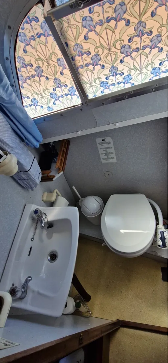 Broom 30 foot Skipper - Image 3