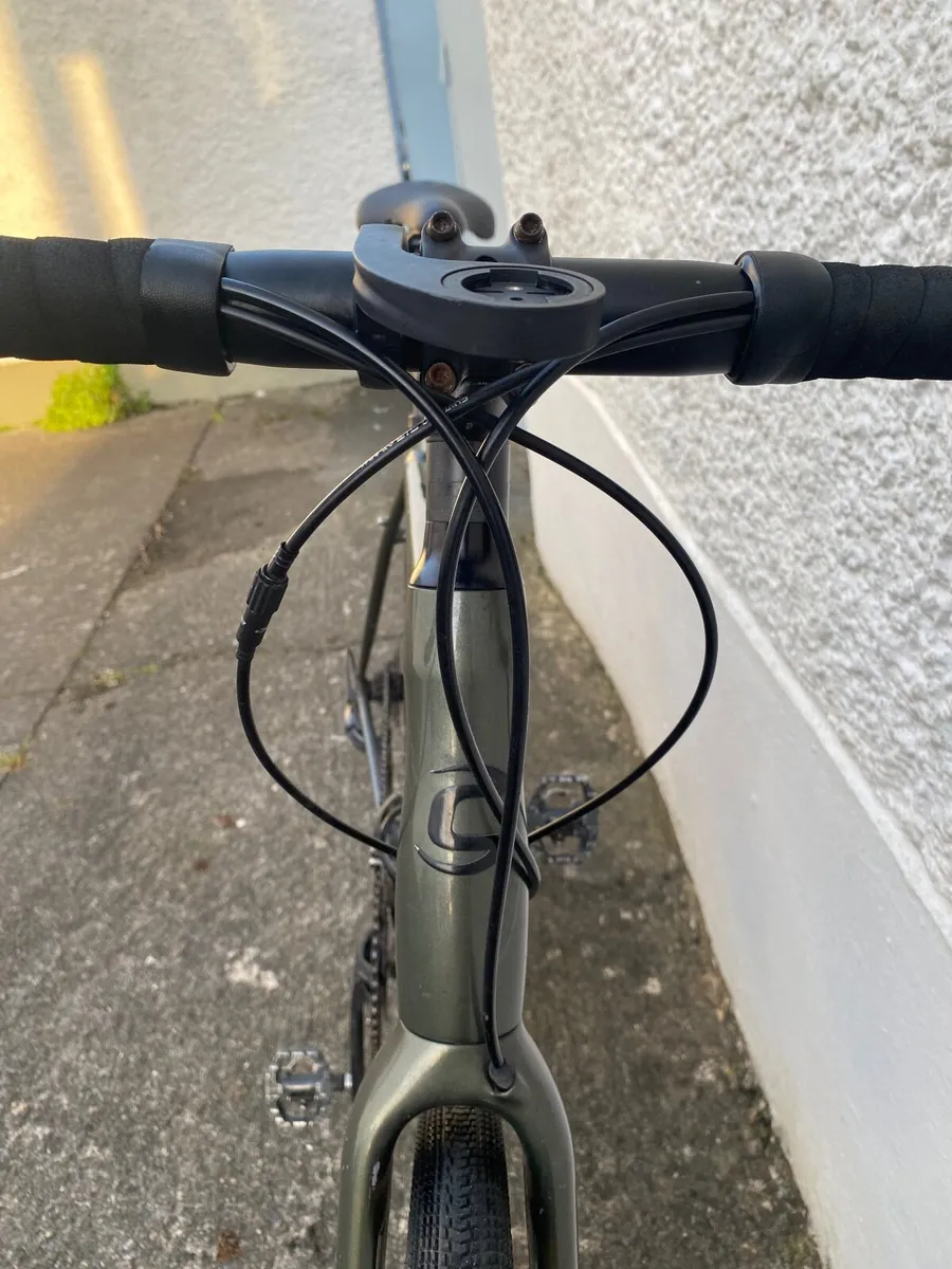 Gravel Bike - Image 2