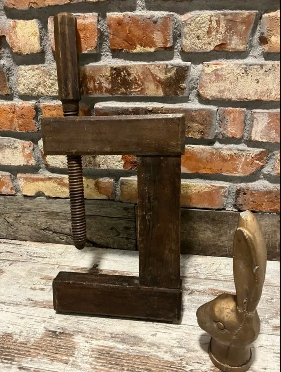 Vintage wooden calliper - Image 1
