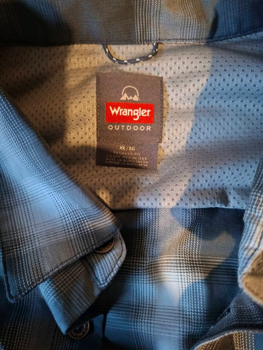 Brand New Wrangler Men's Long Sleeve Shirt - Image 4