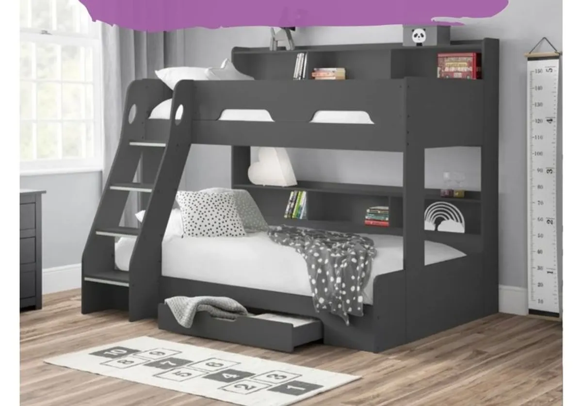 triple bunk beds - Image 1
