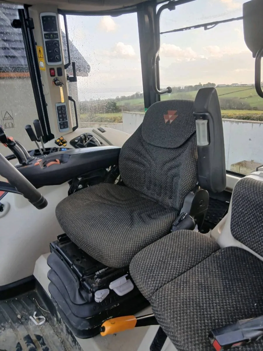 Massey 7718s - Image 4