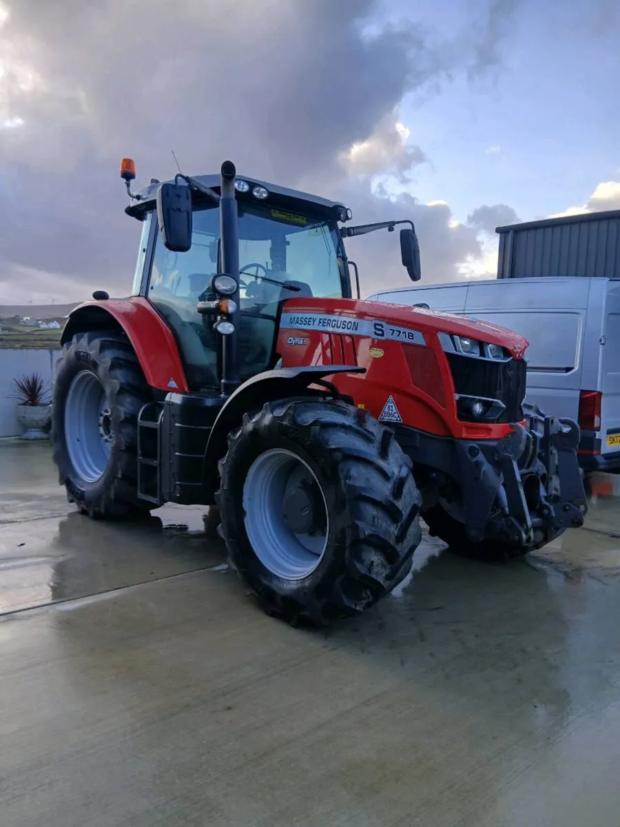 Massey 7718s - Image 2