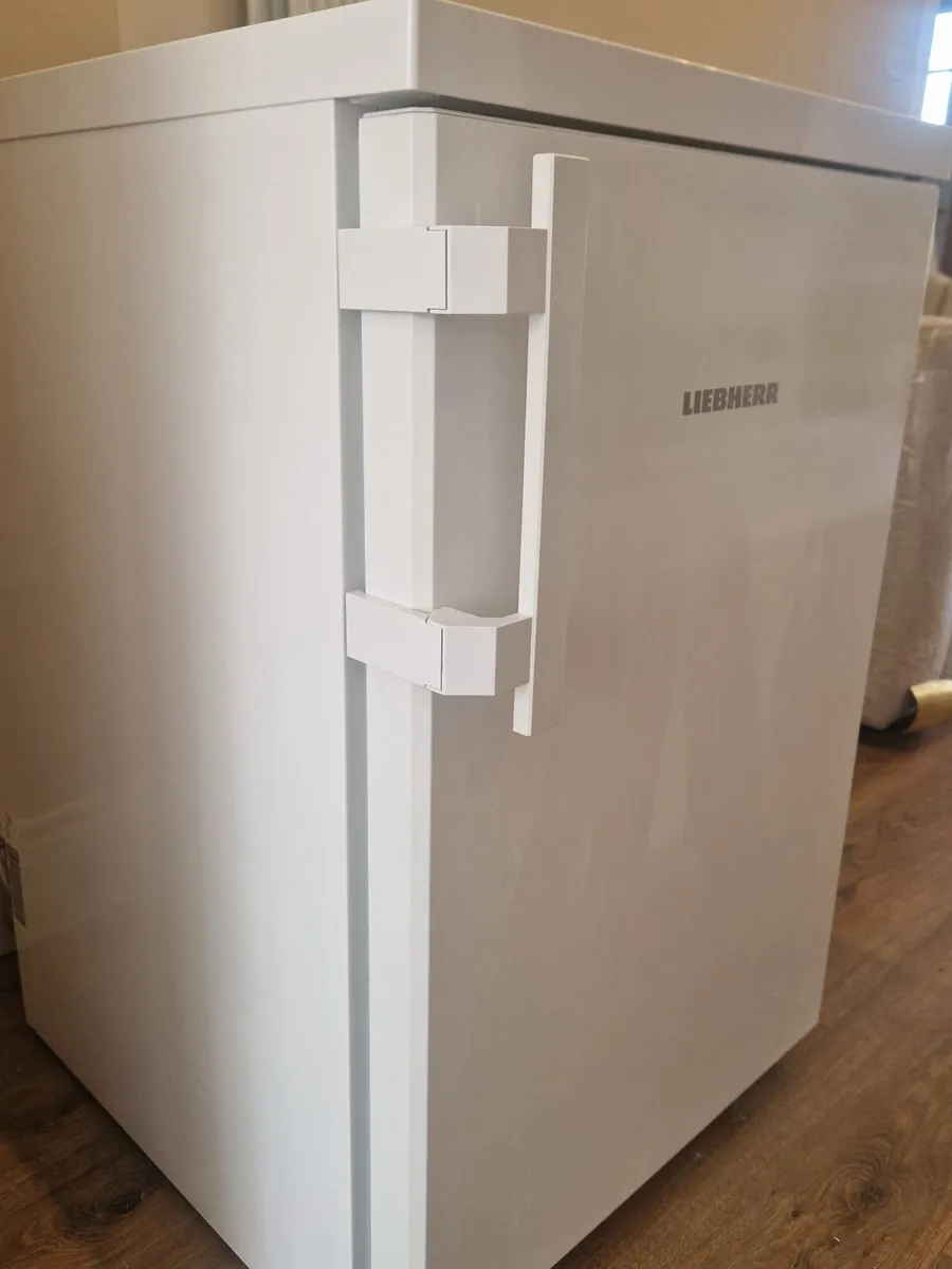 Liebherr Undercounter Fridge - Image 2