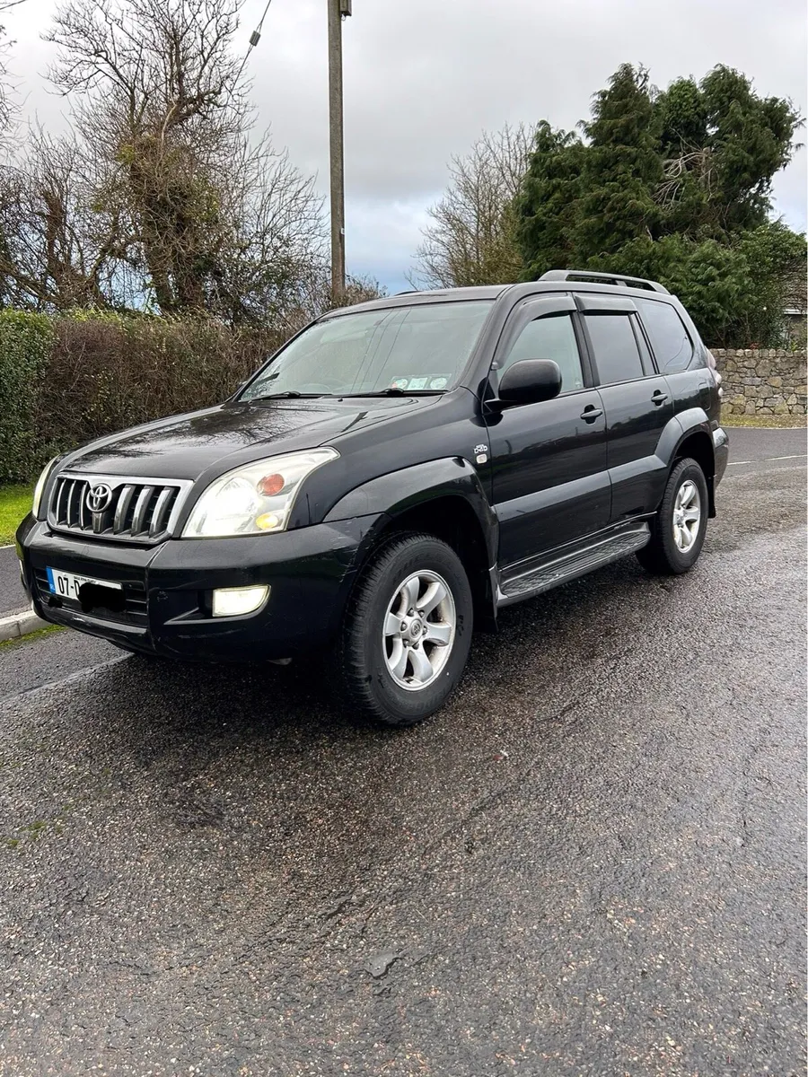 Land Cruiser 2007 Automatic - Image 3