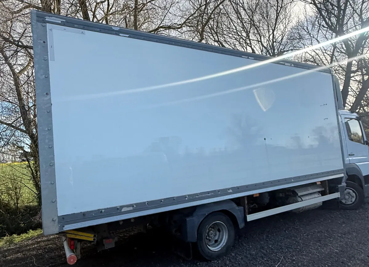 Mercedes-Benz Atego 2017 - Image 2