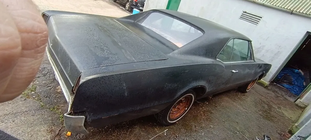 1967 Oldsmobile Cutlass Supreme - 350 Small block - Image 4