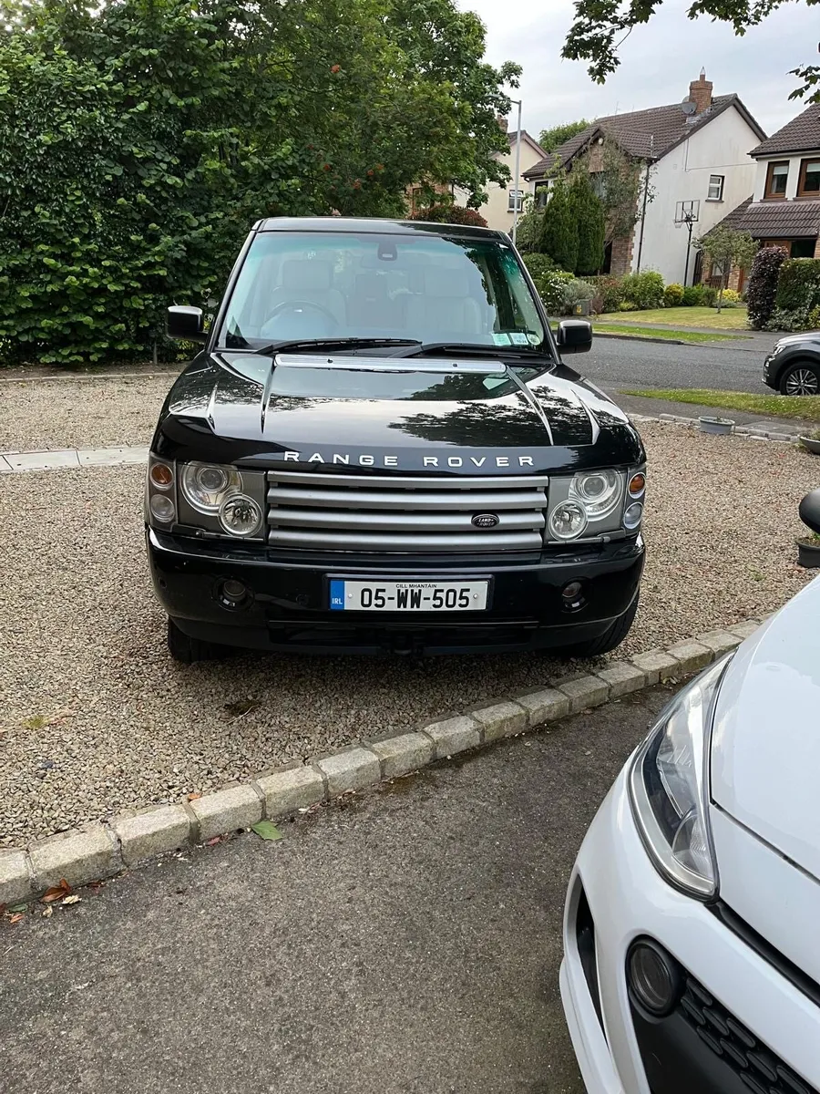 Range Rover - Image 2