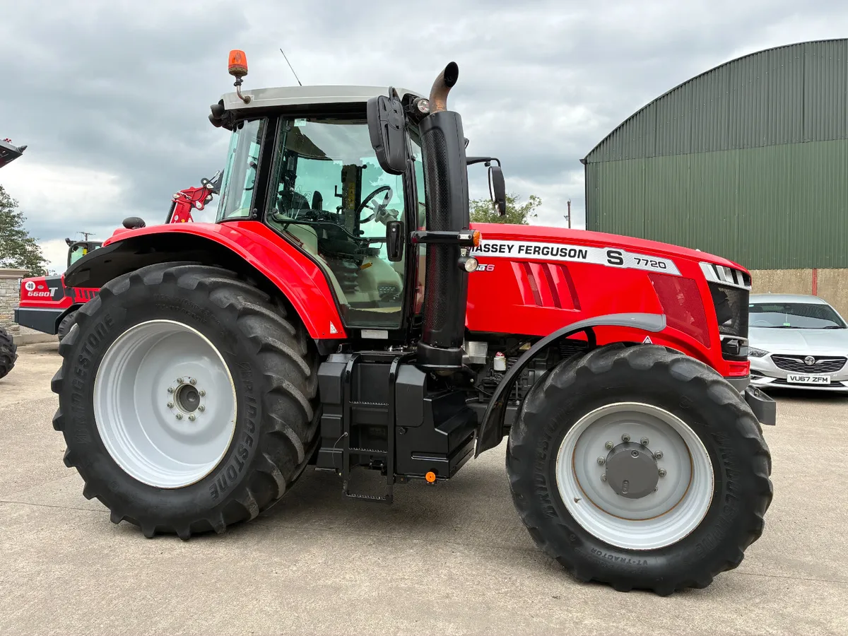 Massey Ferguson 7720S - Image 4