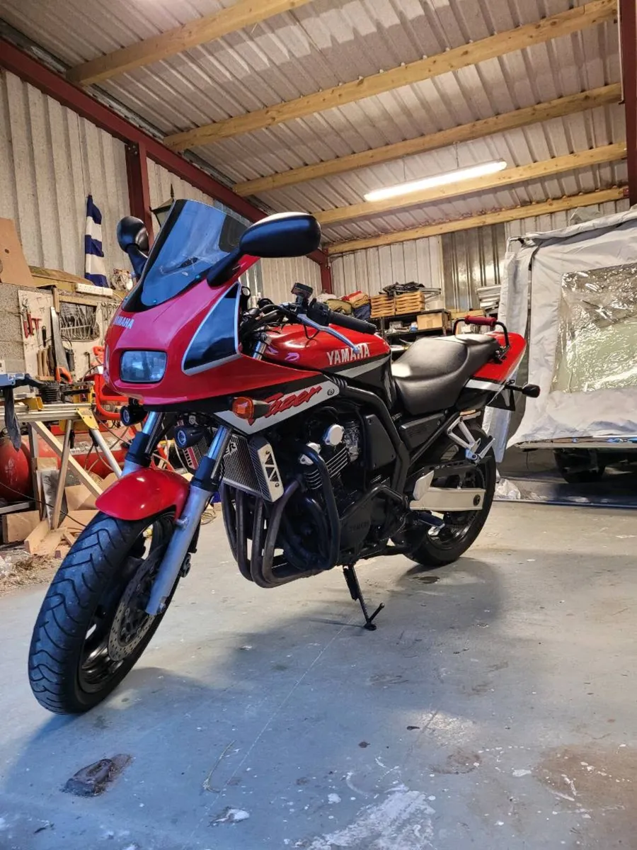 Yamaha Fazer 600 - Image 1