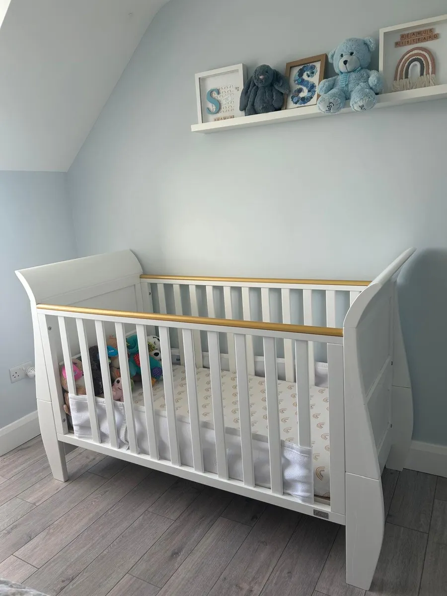Baby cot - Image 3