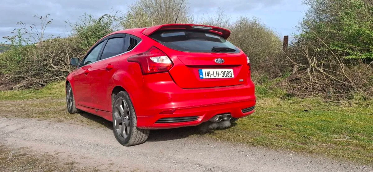 141 Ford Focus ST full recaro interior nct/tax - Image 2