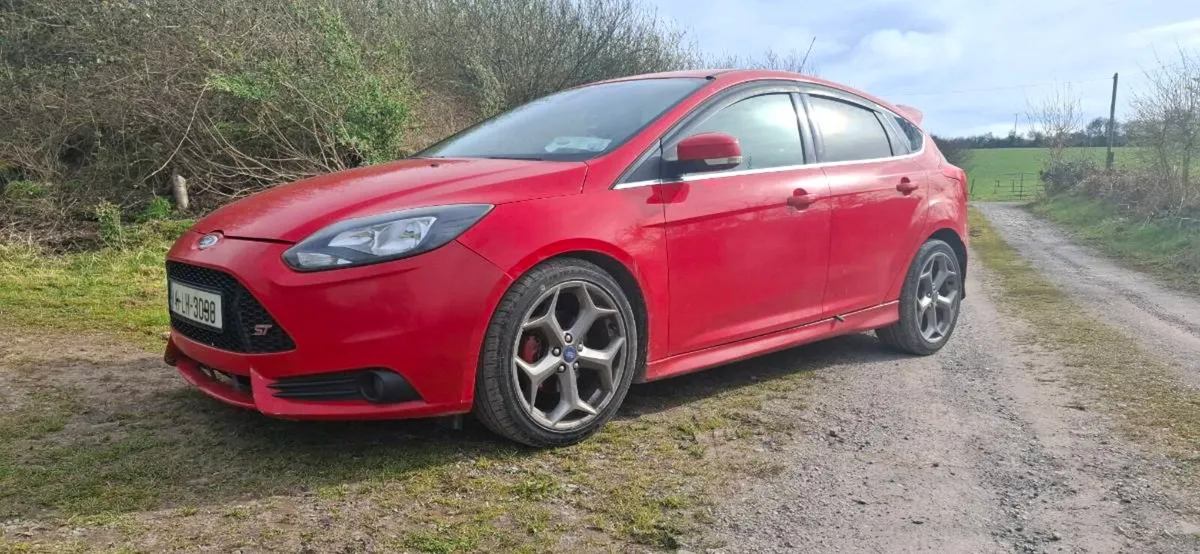 141 Ford Focus ST full recaro interior nct/tax - Image 3