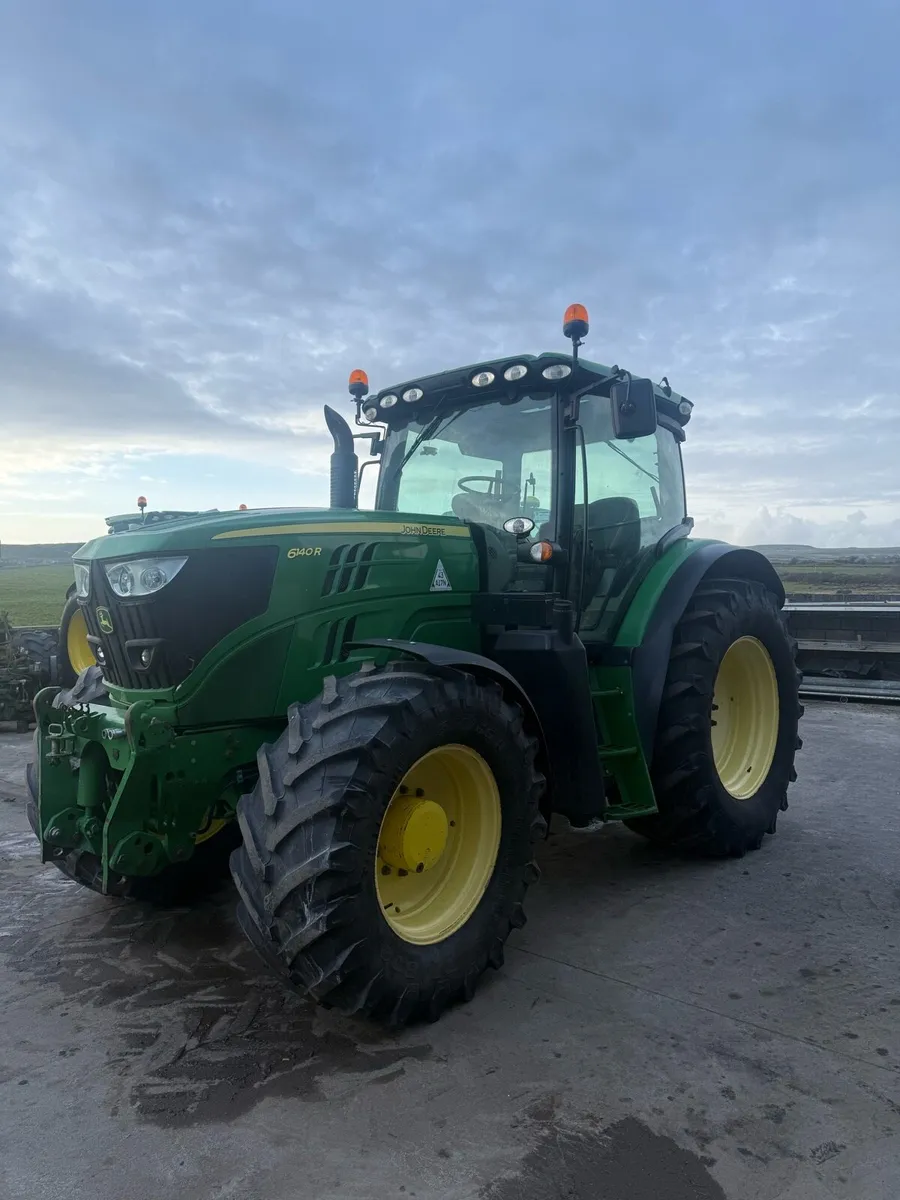 John Deere 6140R - Image 2