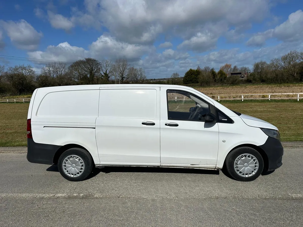 Mercedes-Benz Vito 2015 Cvrt 9/26 - Image 3