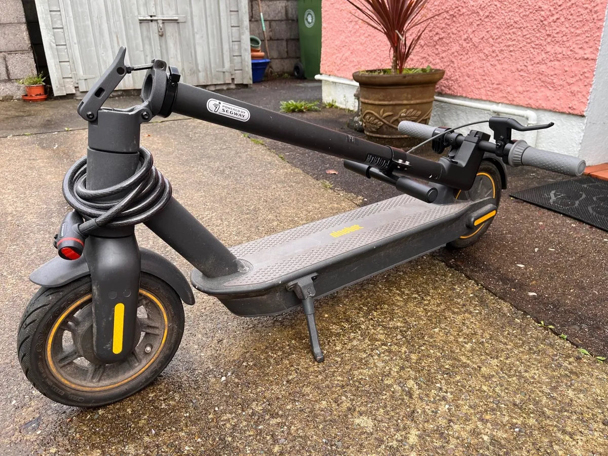 Ninebot max G30 - Image 2