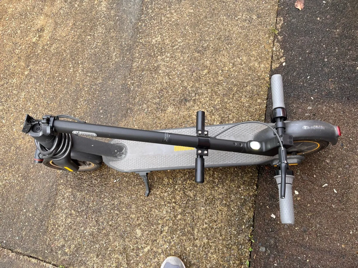 Ninebot max G30 - Image 4