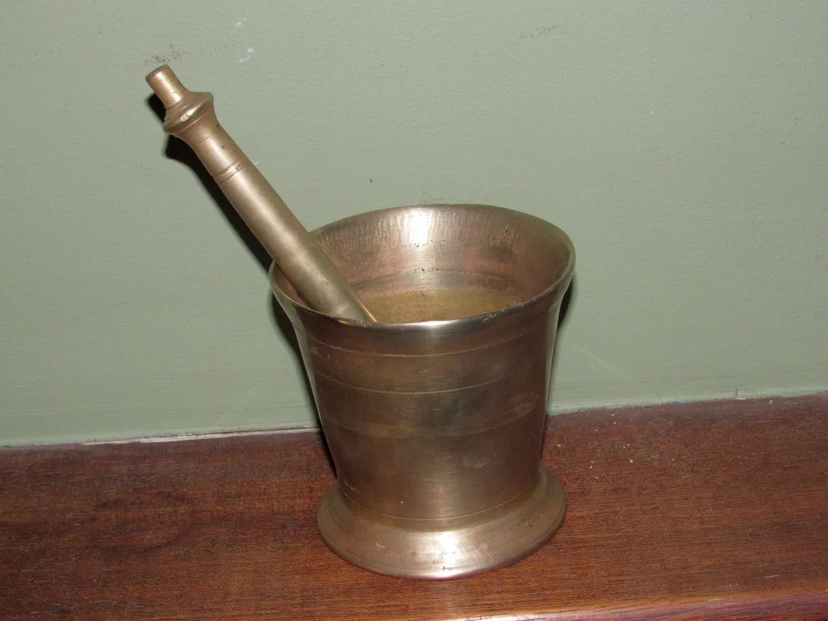 Solid Brass Mortar & Pestle – Heavy Quality - Image 1