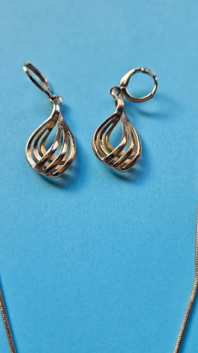 Earrings and Chain - Image 3