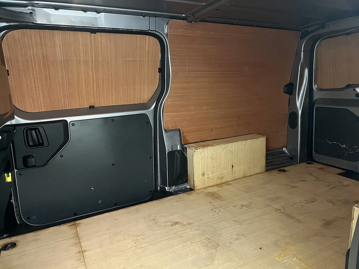 2022 Vauxhall Vivaro Panel Van - Image 4