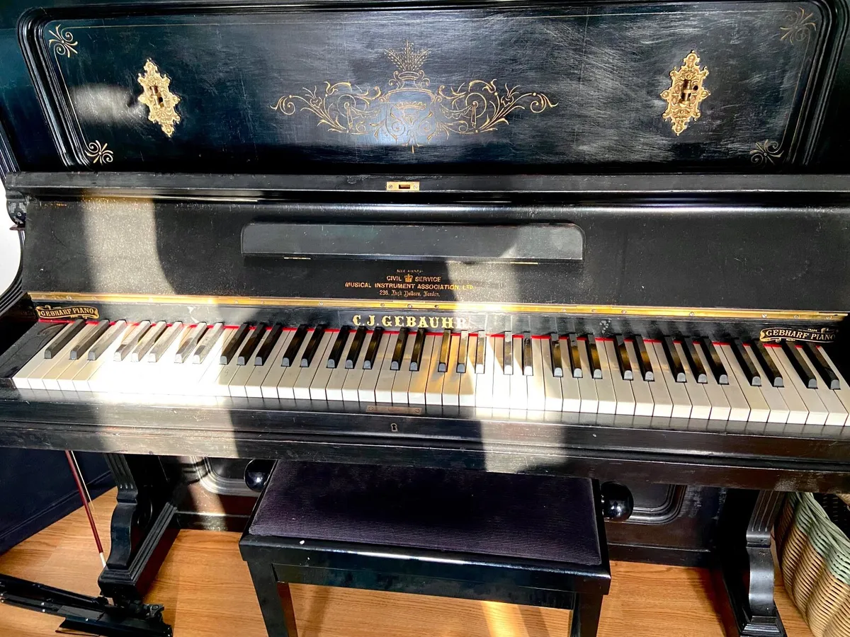 Piano - Image 1
