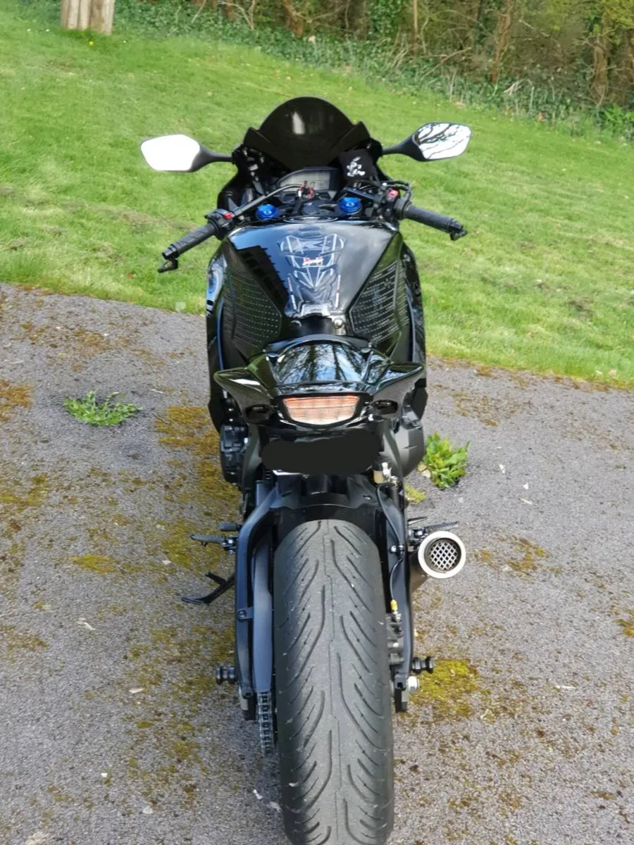 2013 HONDA FIREBLADE - Image 2