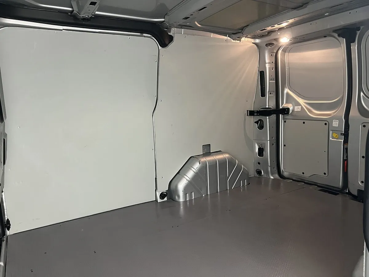 2022 Ford Transit Custom Panel Van - Image 3