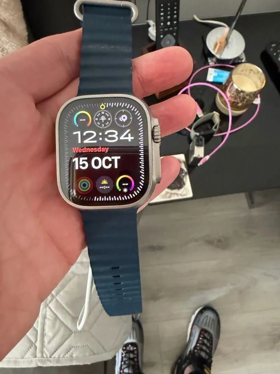 Apple Watch ultra 1 excellent condition - Image 2