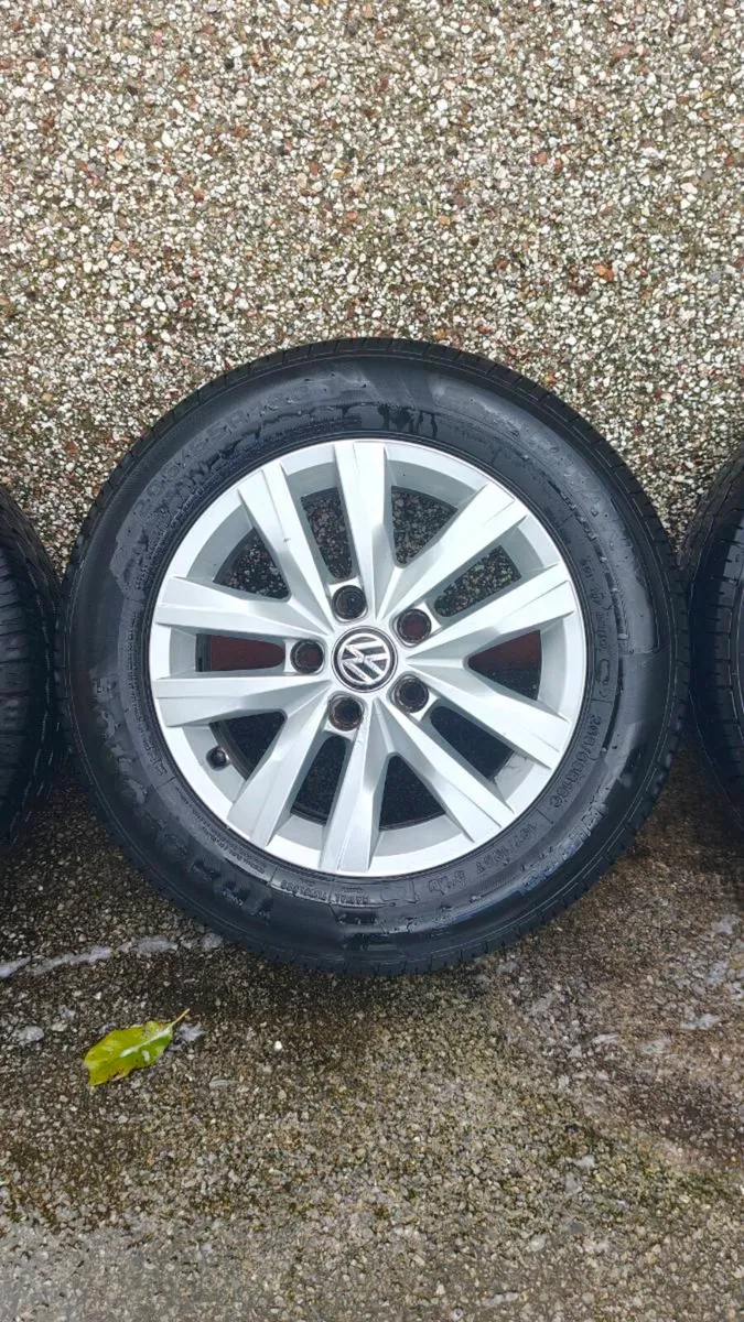 VW Genuine 16" Clayton Alloy Wheels - Image 3