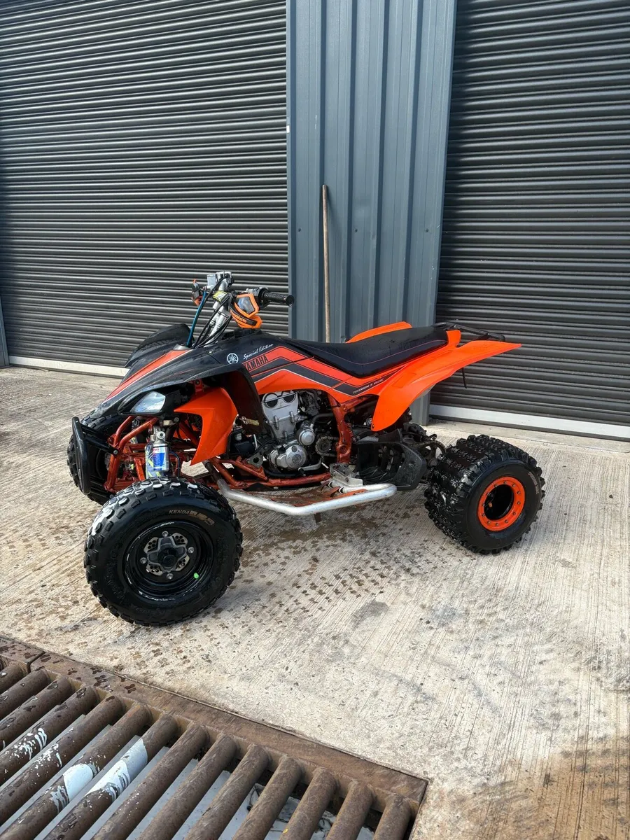 Yamaha yfz450 special edition quad+ 18” pink revvi - Image 3