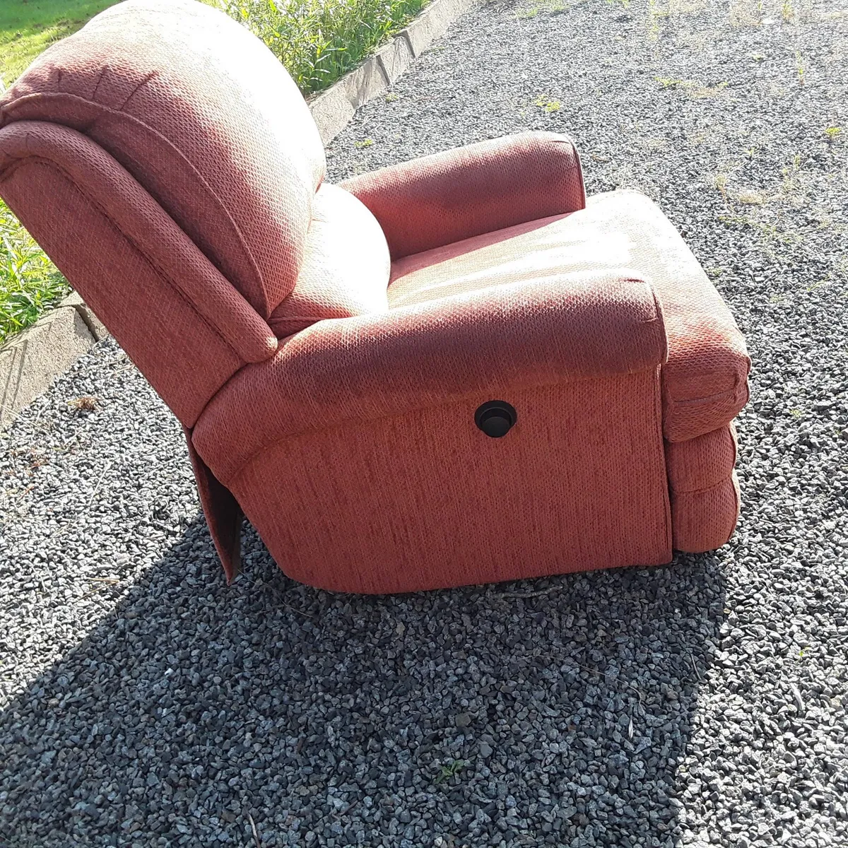 Arm chair - Image 1