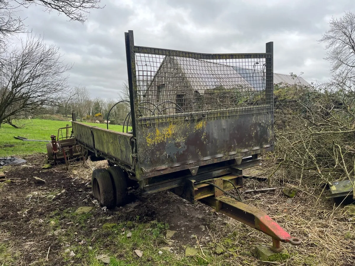 Tractor Trailer- three way tipper - Image 2