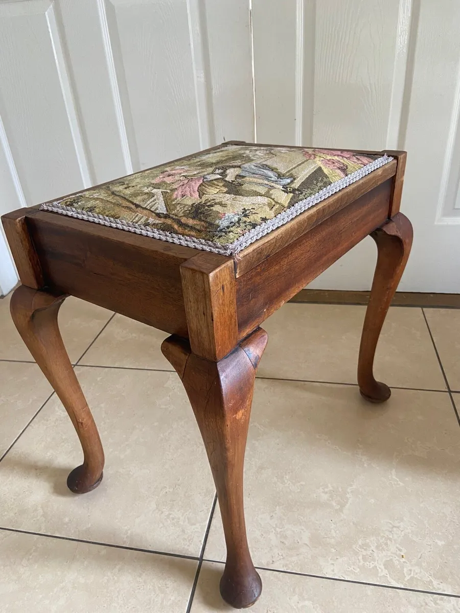 Antique Queen Anne piano stool - Image 3