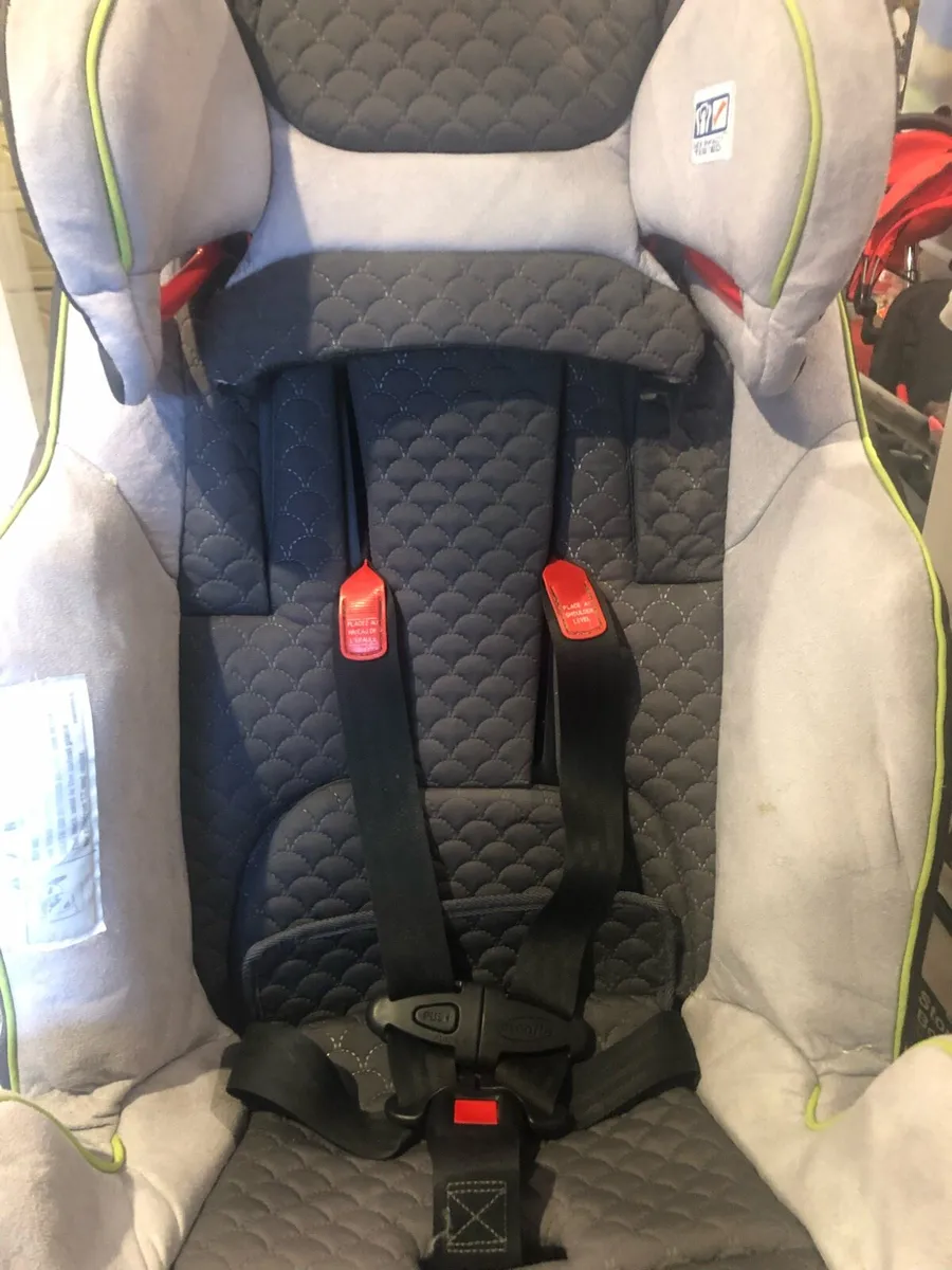 Kids Car seat - Image 1