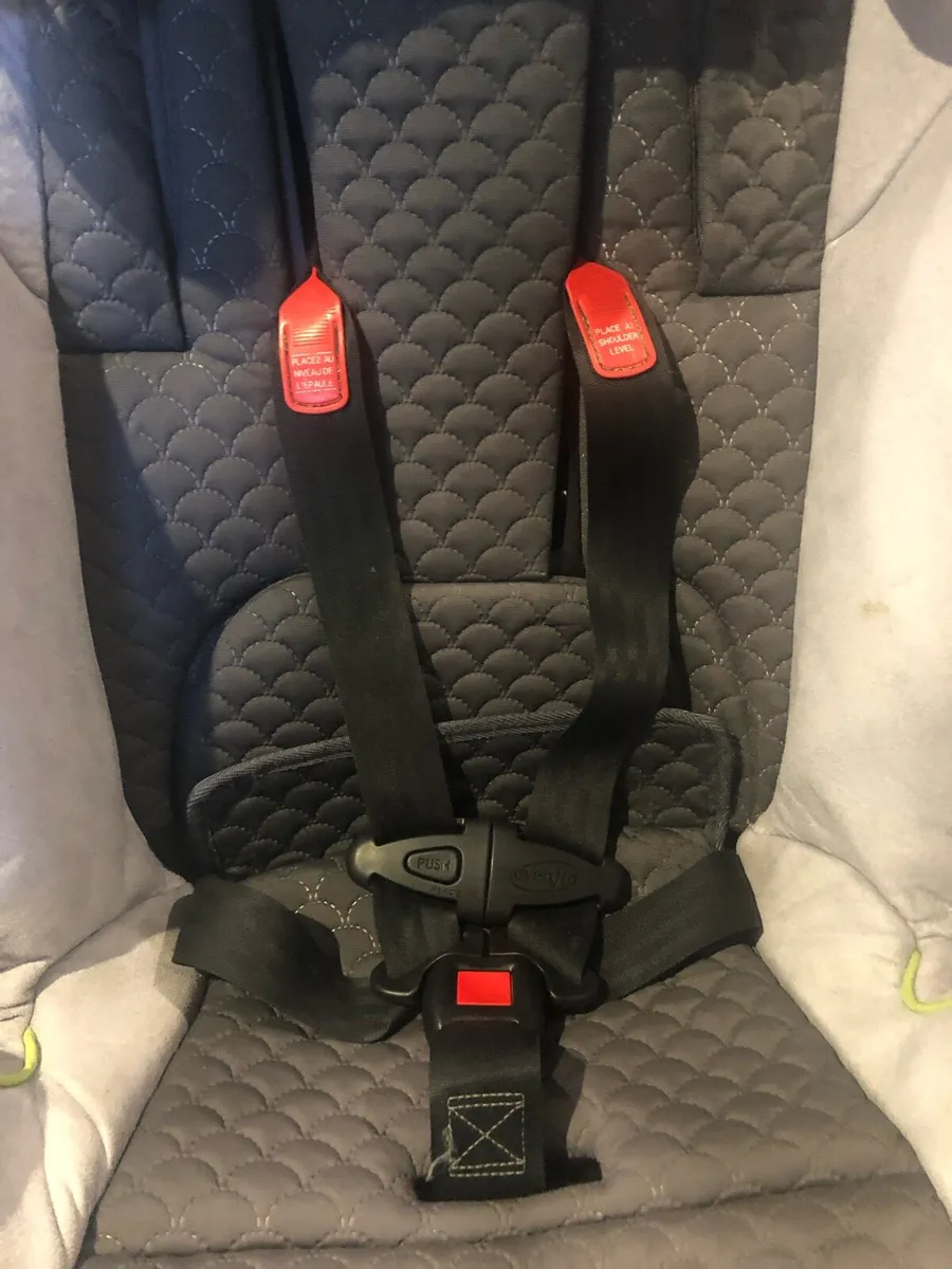 Kids Car seat - Image 2