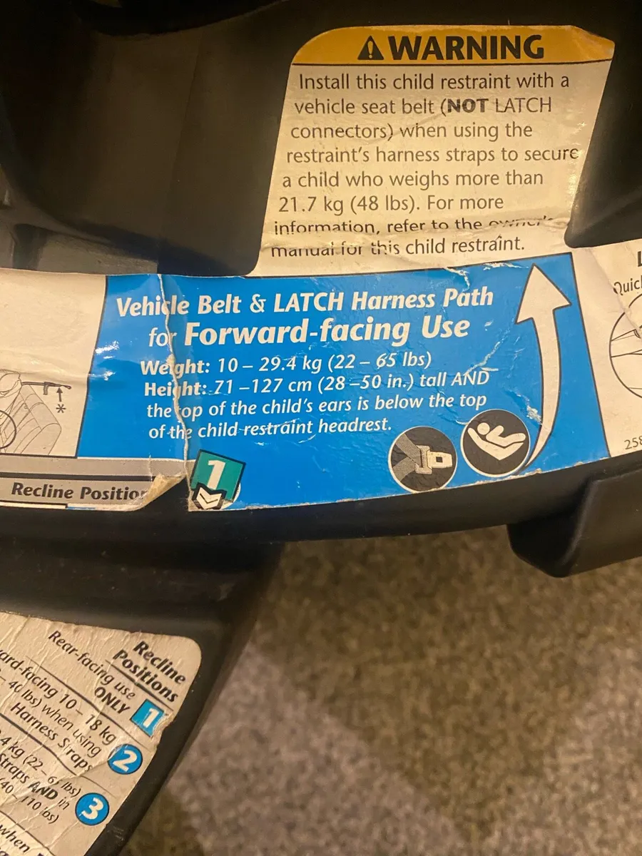 Kids Car seat - Image 4