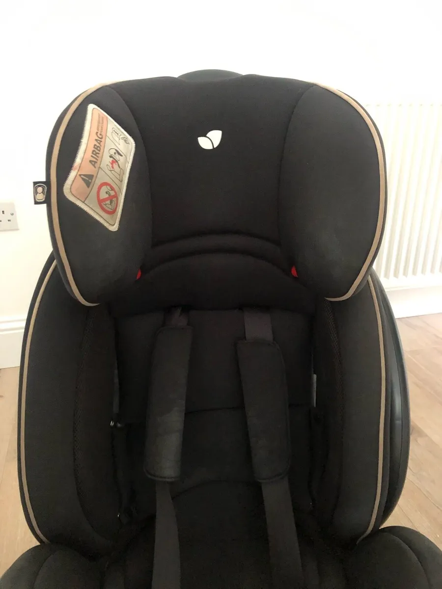 Kids car seat - Image 1