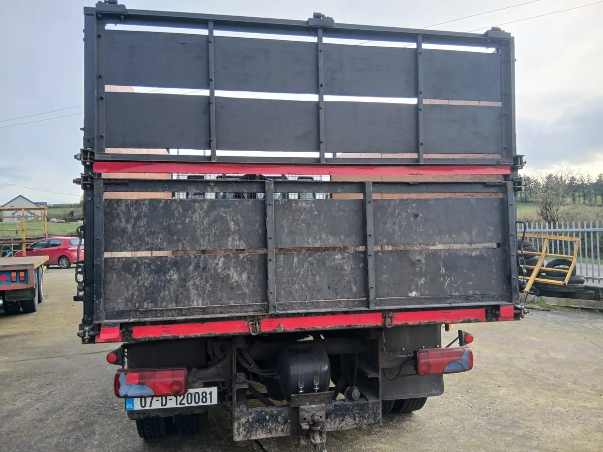 MAN T.G.L 8.150 tipper truck - Image 4