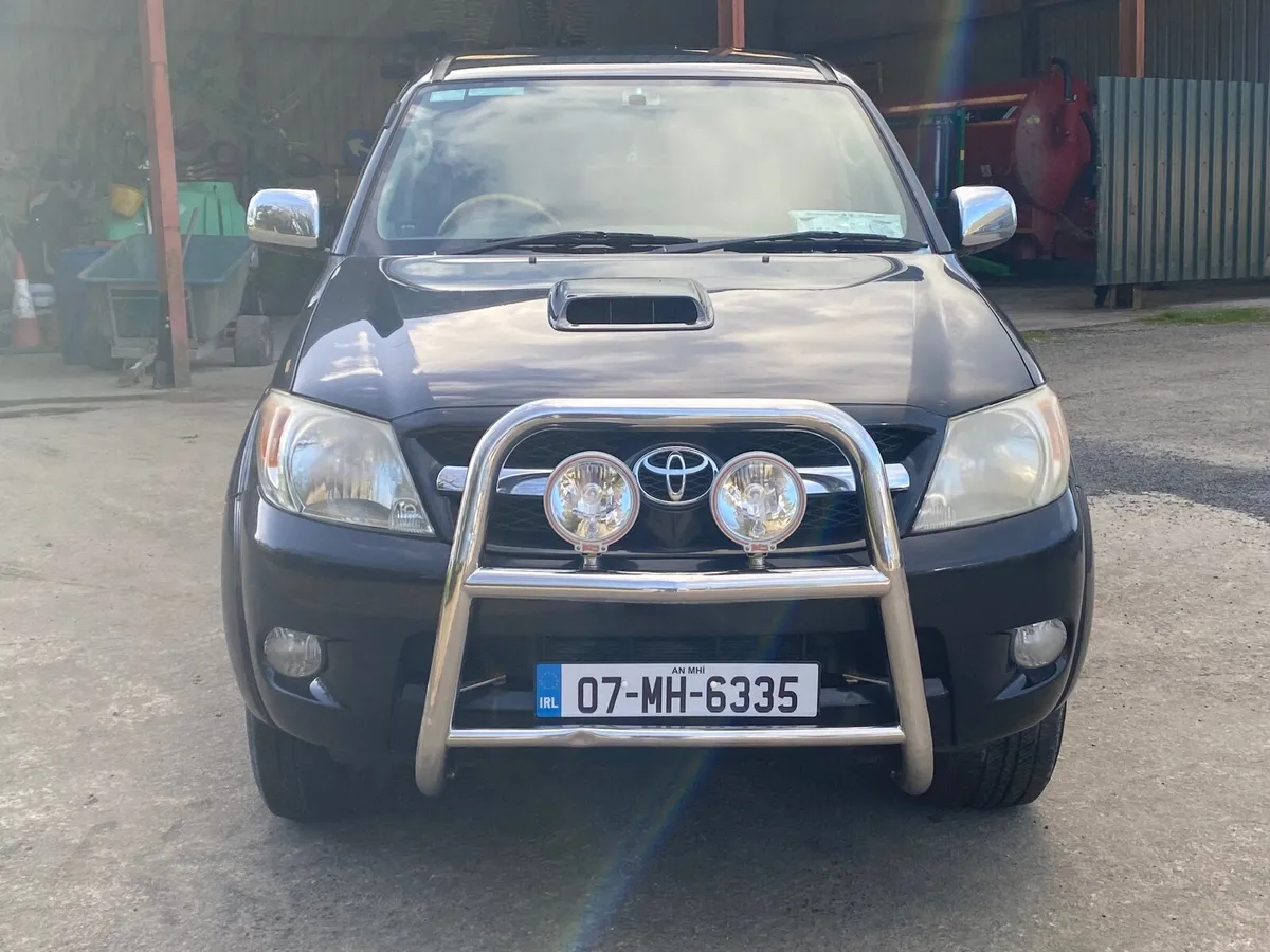 Toyota Hilux 2007 - Image 3