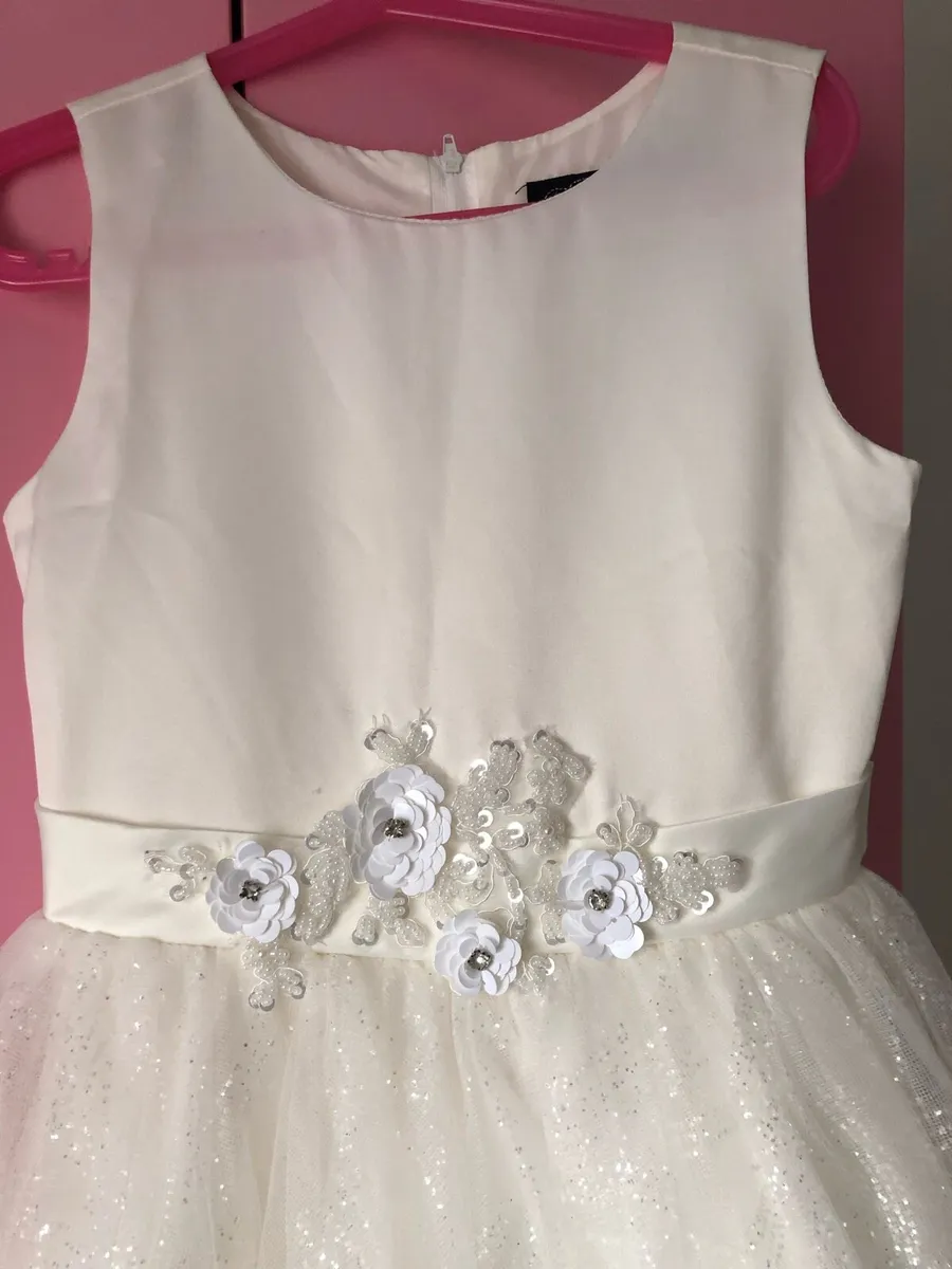 Communion dress - Image 2