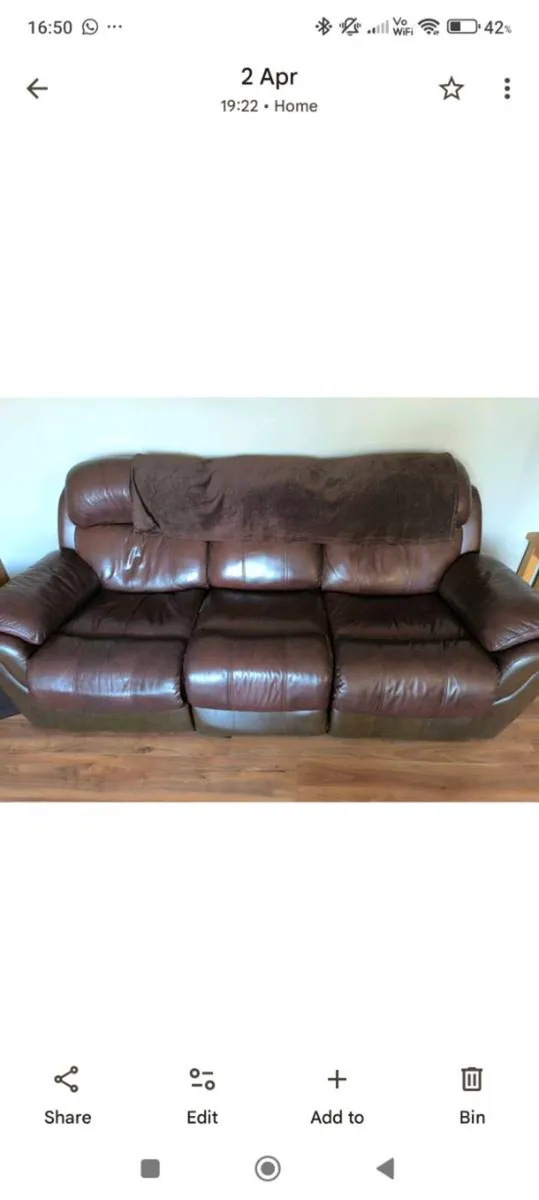 3 piece sofa - Image 1