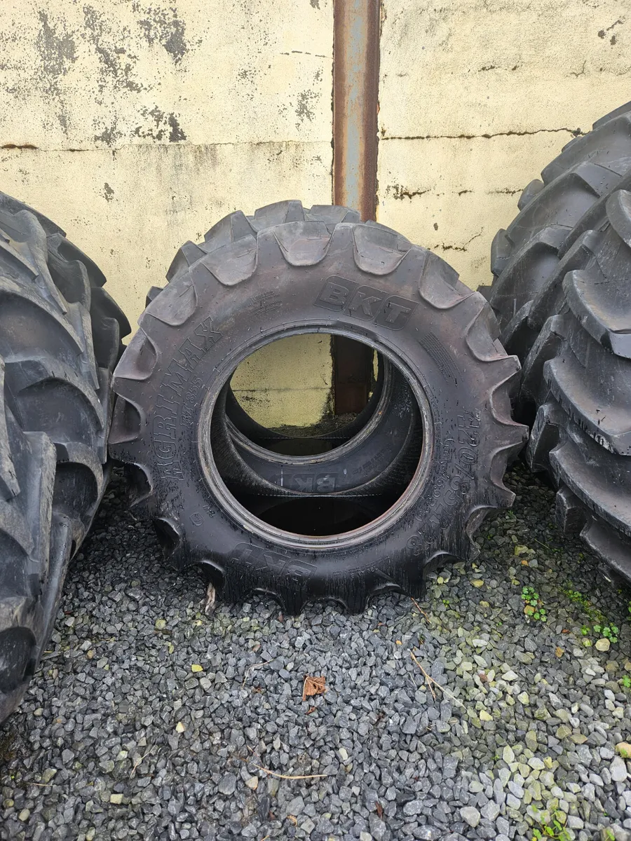 AgriMax Tyres 420/85×28 - Image 3